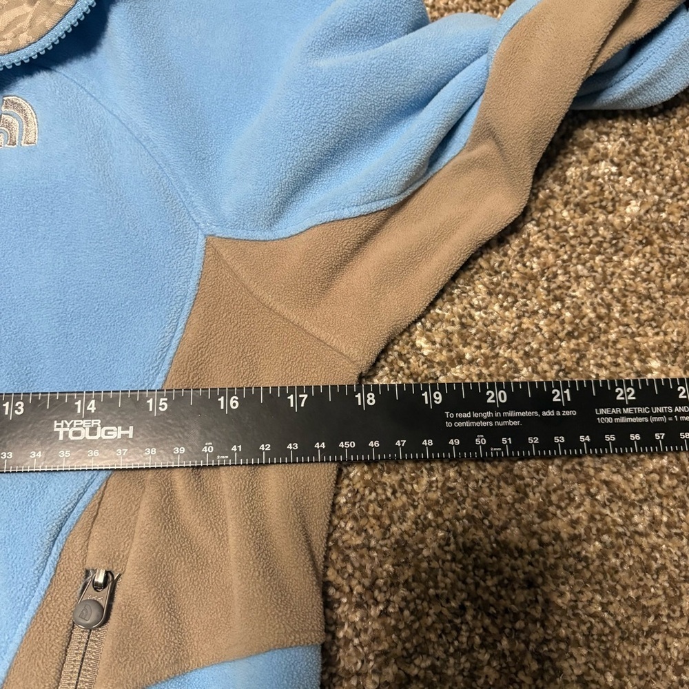 The North Face women’s XS Light Blue and Tan Jacket - Picture 12 of 15